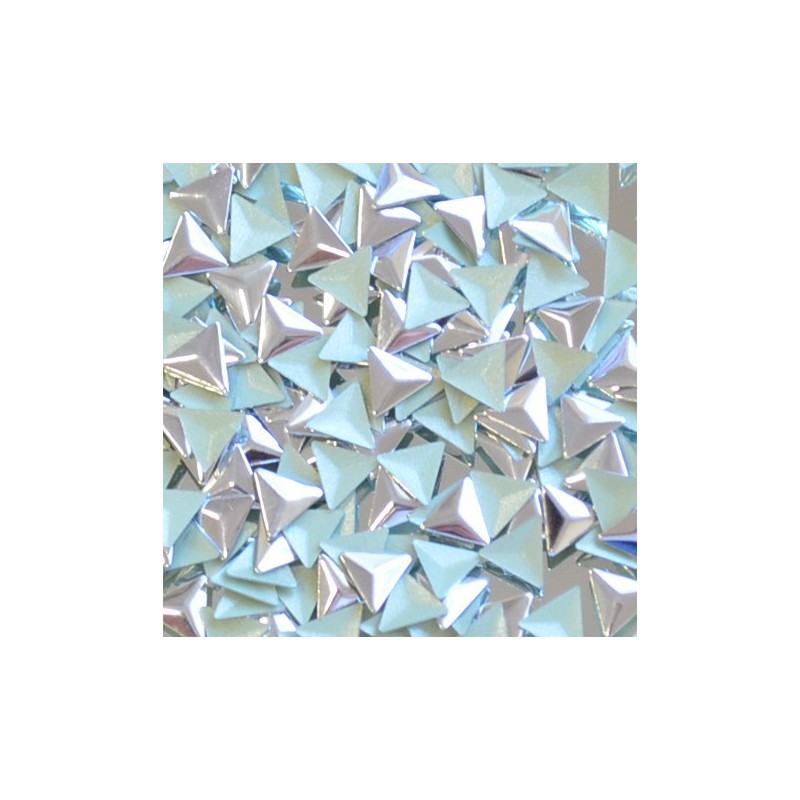 Kovové hot-fix kamínky tvarové - trojúhelníky stříbrné 6 × 6 mm